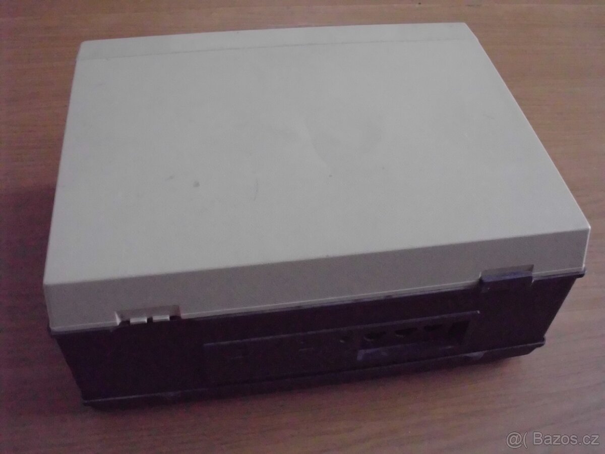 Cívkový magnetofon GRUNDIG. - 2