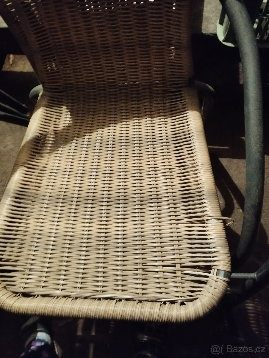 zahradní židle - 2