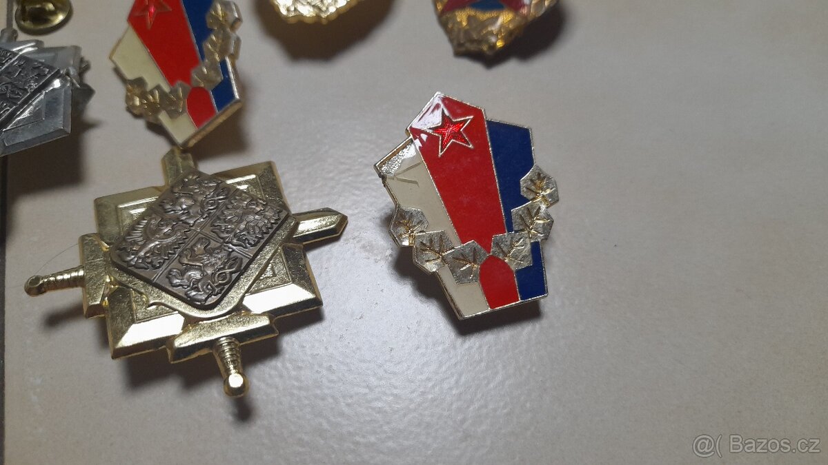 Staré odznaky 4 - 2