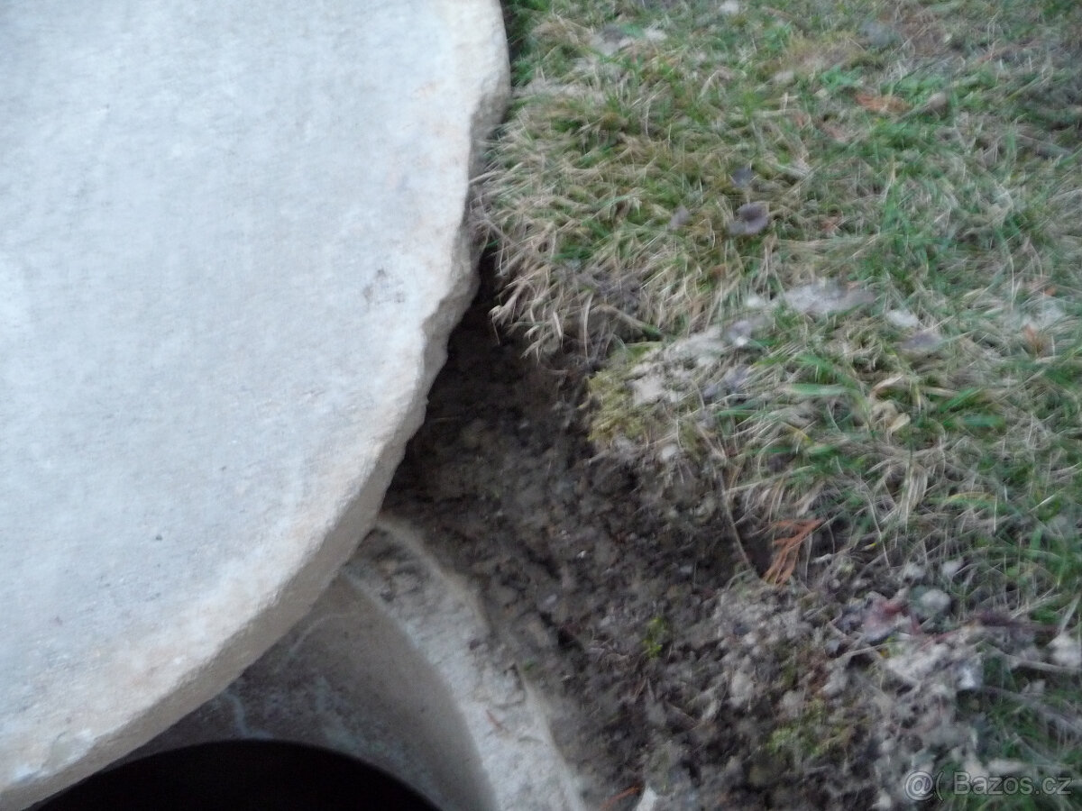 betonový poklop - průměr 100cm - 2