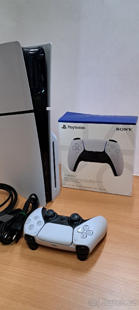 PS5 slim 1TB, s mechanikou (V ZÁRUCE) - 2