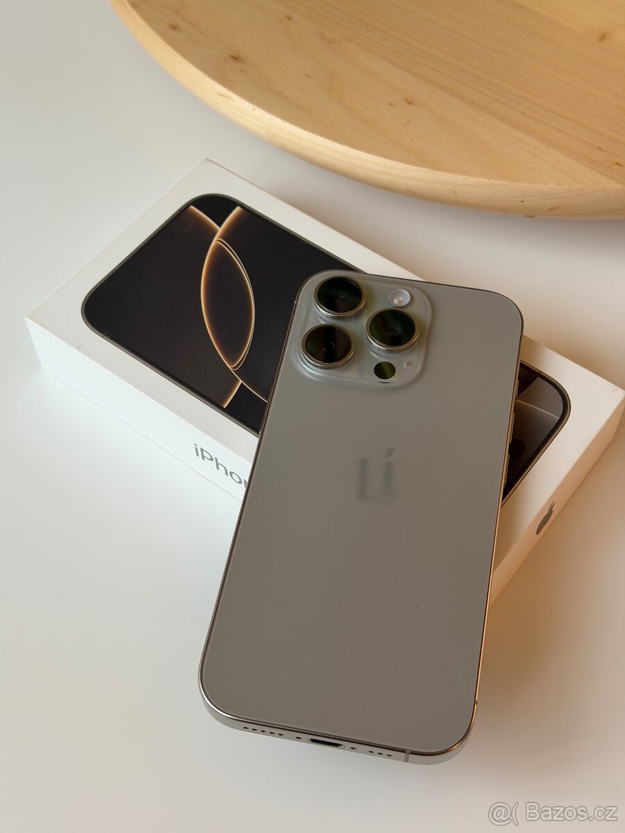 Apple iPhone 16 Pro 128 Gb - 2