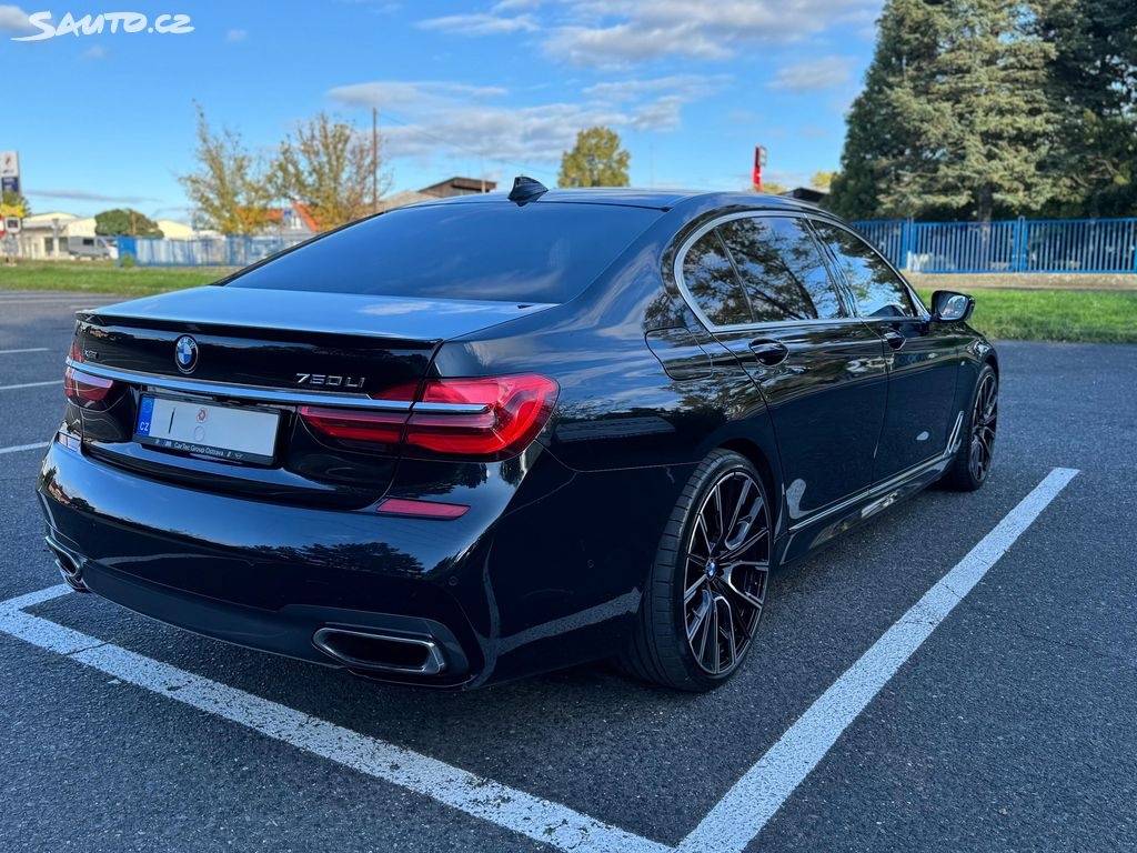 BMW G12 750li - 2