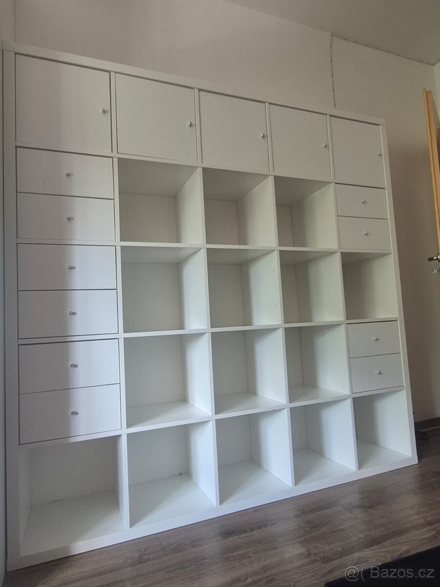 POLICOVÝ DÍL KALLAX - IKEA - 2
