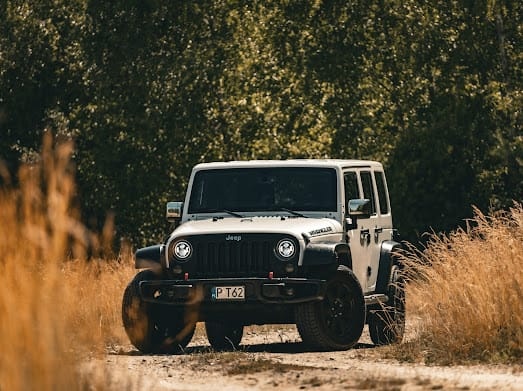 Jeep Wrangler Sahara automat 2014 hard top
