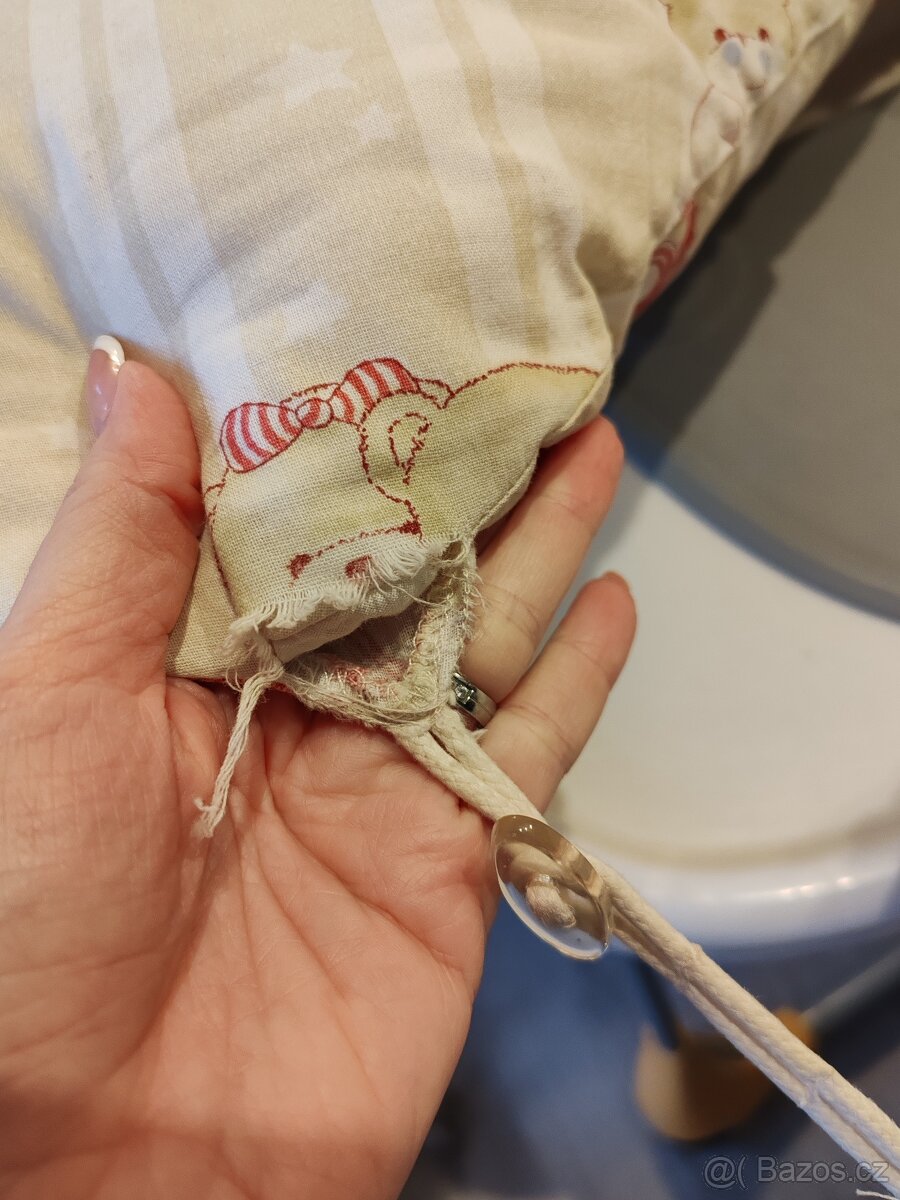 Kojící polštář - 2