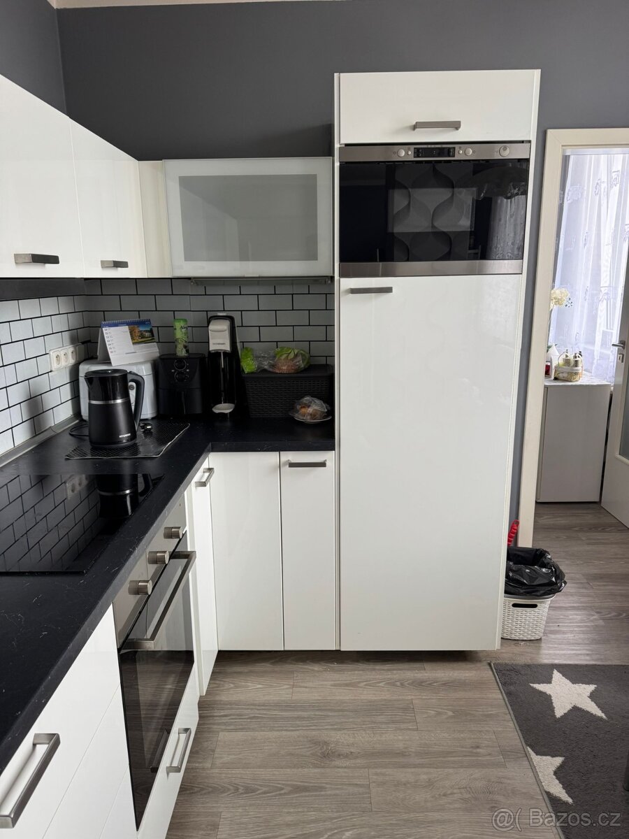 Kuchyňská linka včetně spotřebičů - 2