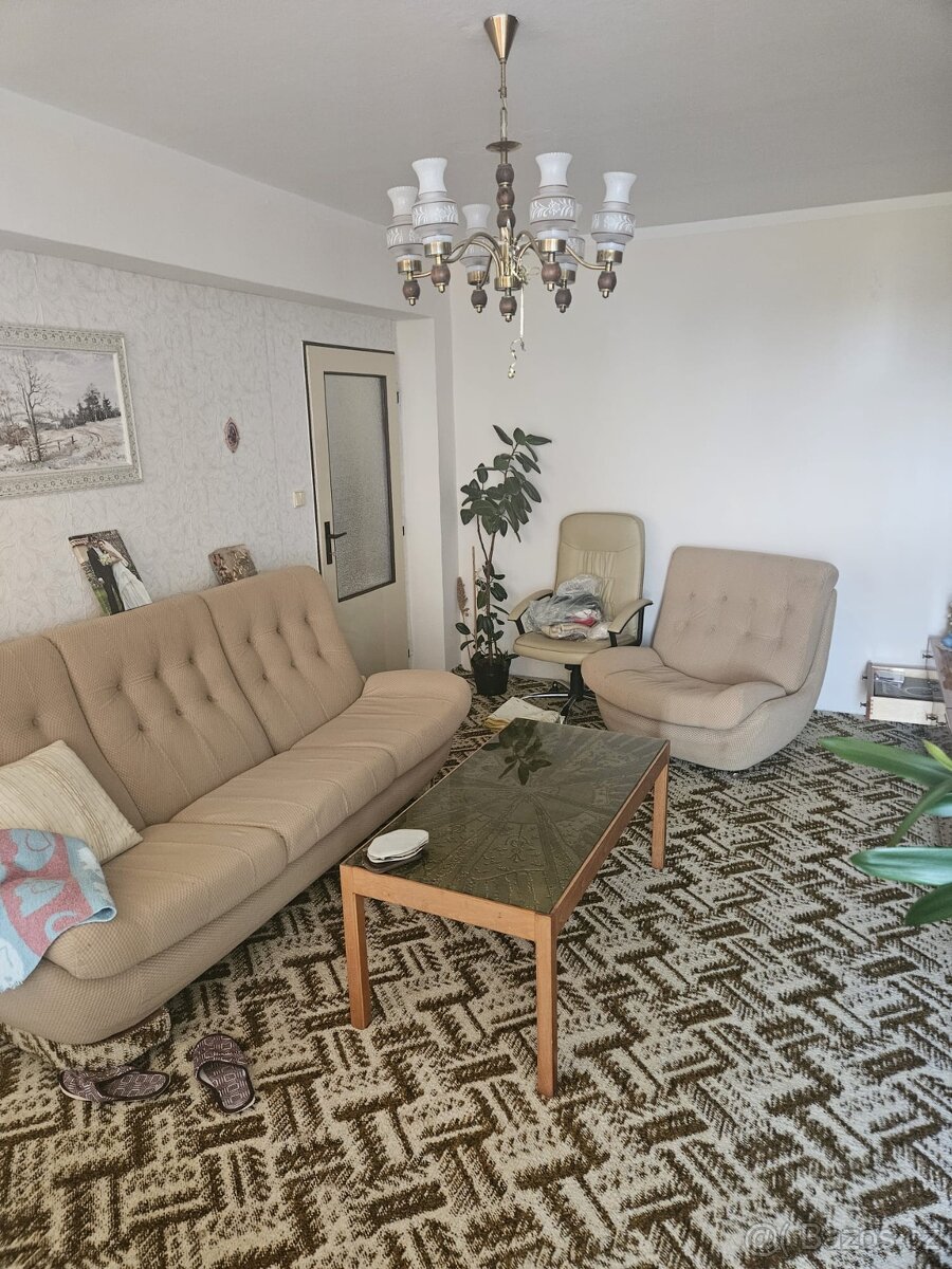 Bytová jednotka 3+1 – Kladno, Kročehlavy - 2