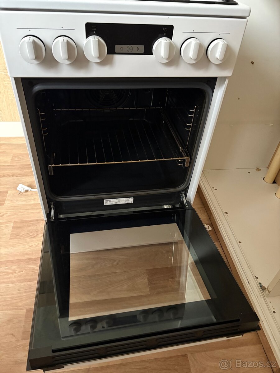 Plynový sporák MORA - 2