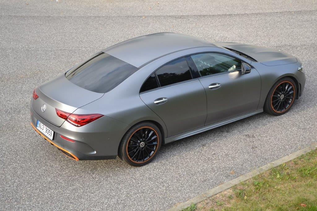 Mercedes-Benz CLA 180 d Edition 1 - 2