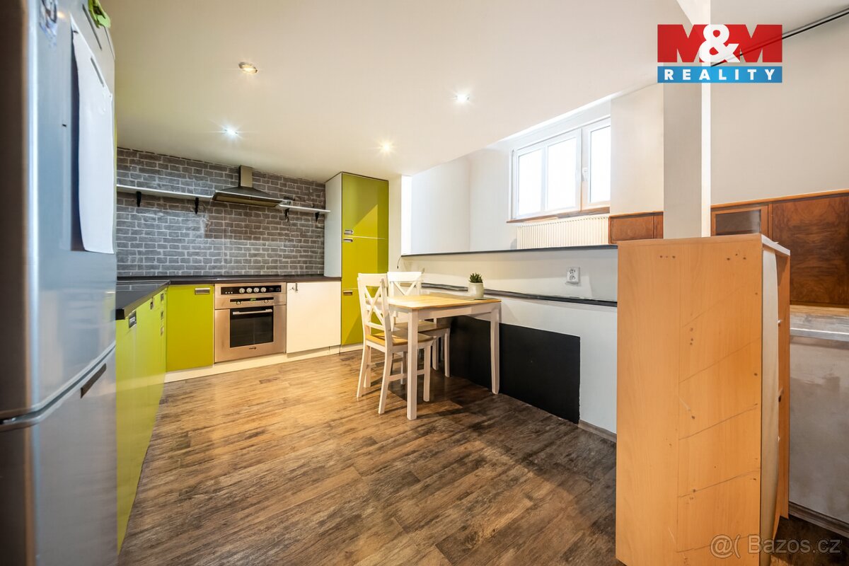 Prodej domu se 3 byty, 203 m², Hostivice - 2