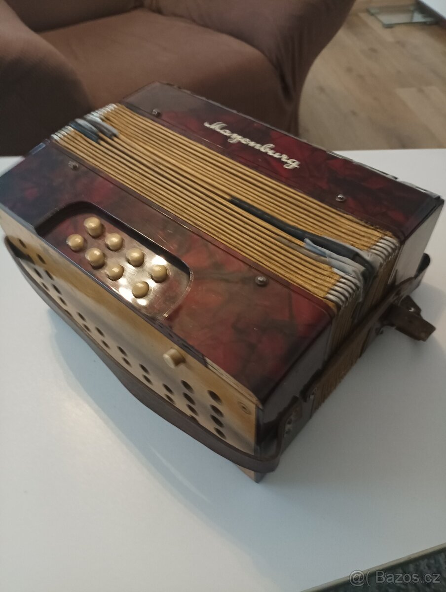 Mayenburg- knoflíková harmonika - 2