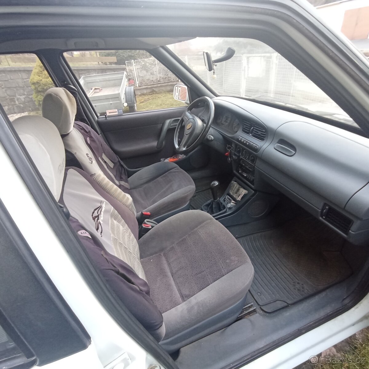 Škoda Felicia 1.3 MPI - 2