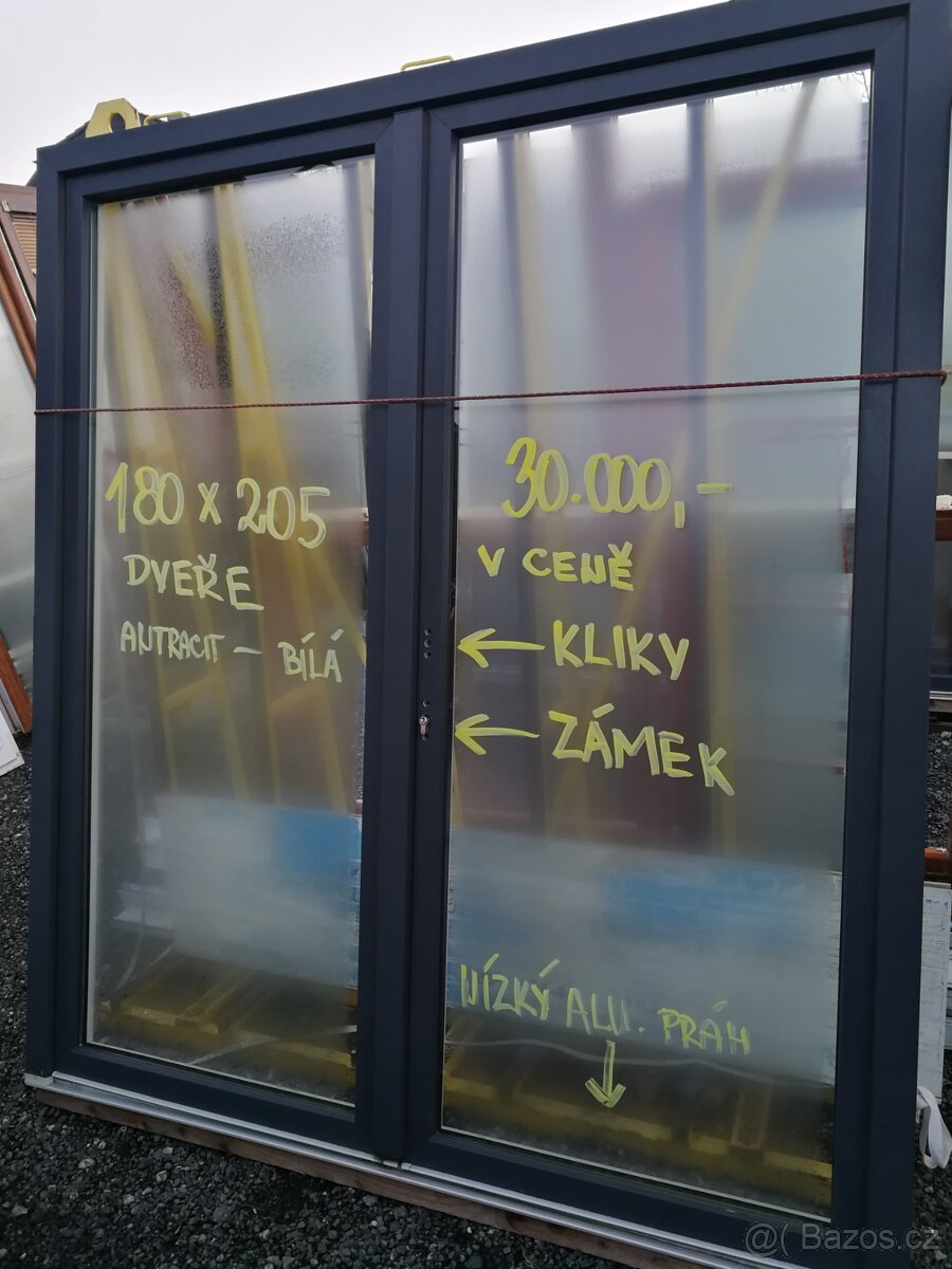 dveře dvoukřídlé - 2