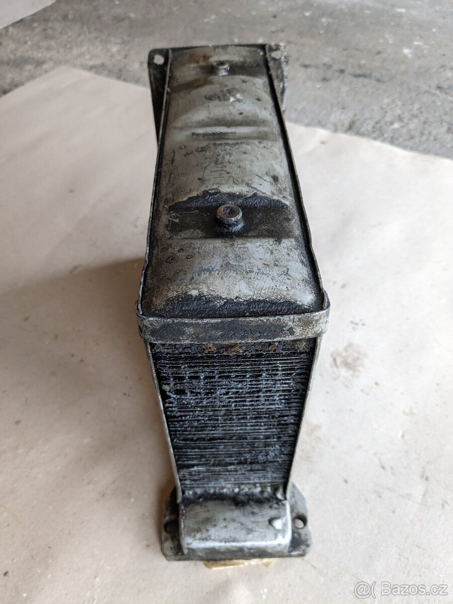 Olejový chladič Tatra 613 - 2