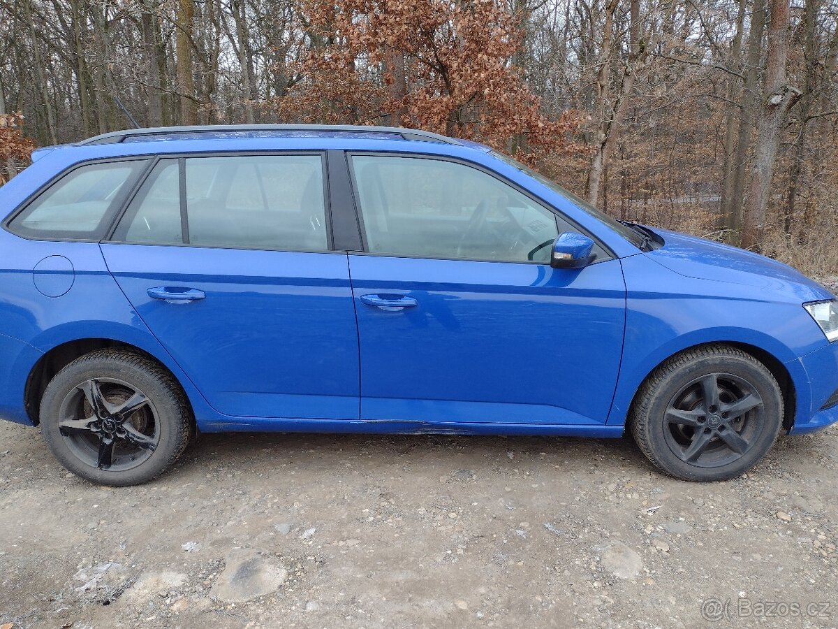 škoda fabia 1.0tsi , 70 kw , 84000km. - 2