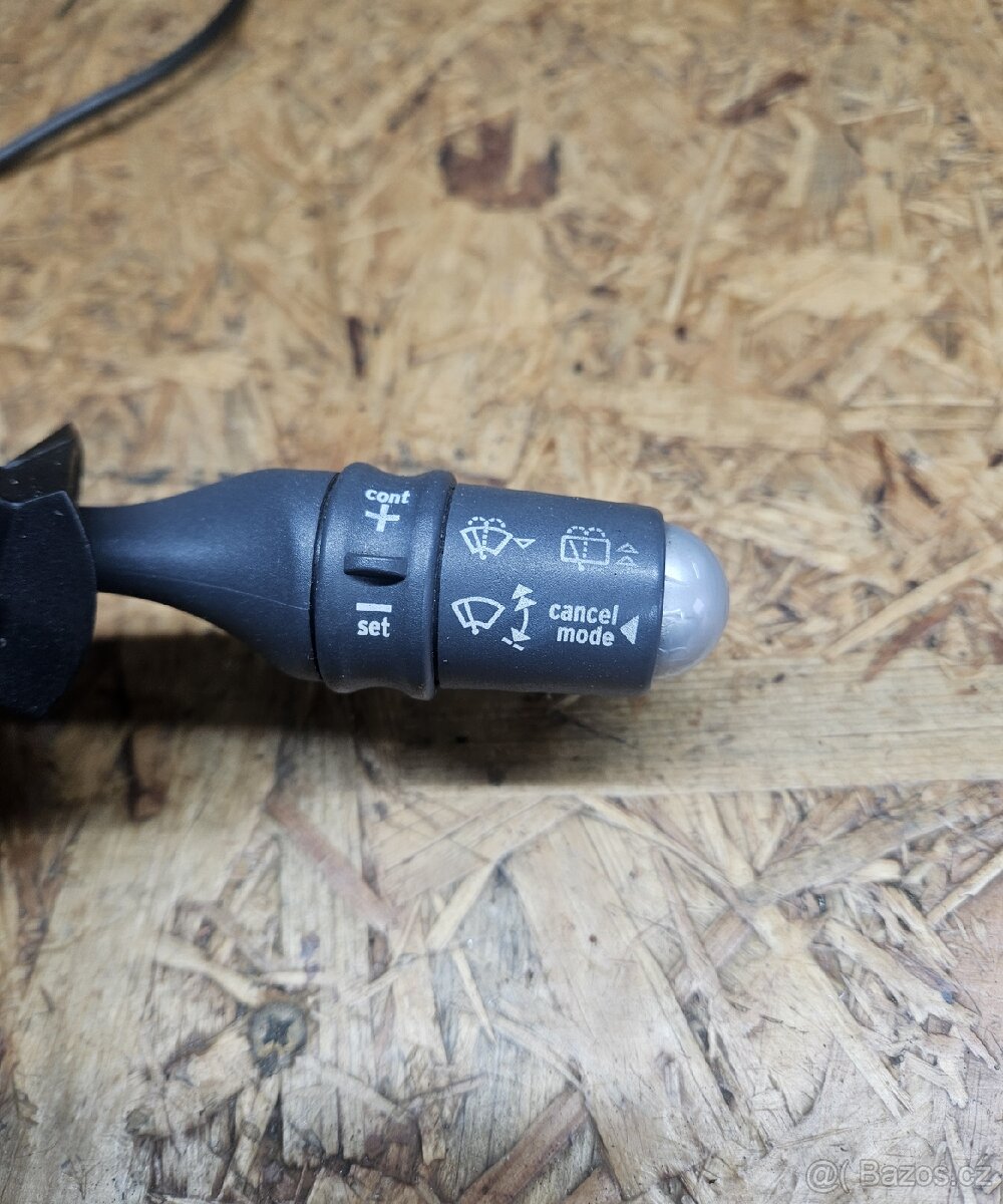 Páčka tempomatu na Smart Fortwo 450 a Roadster - 2