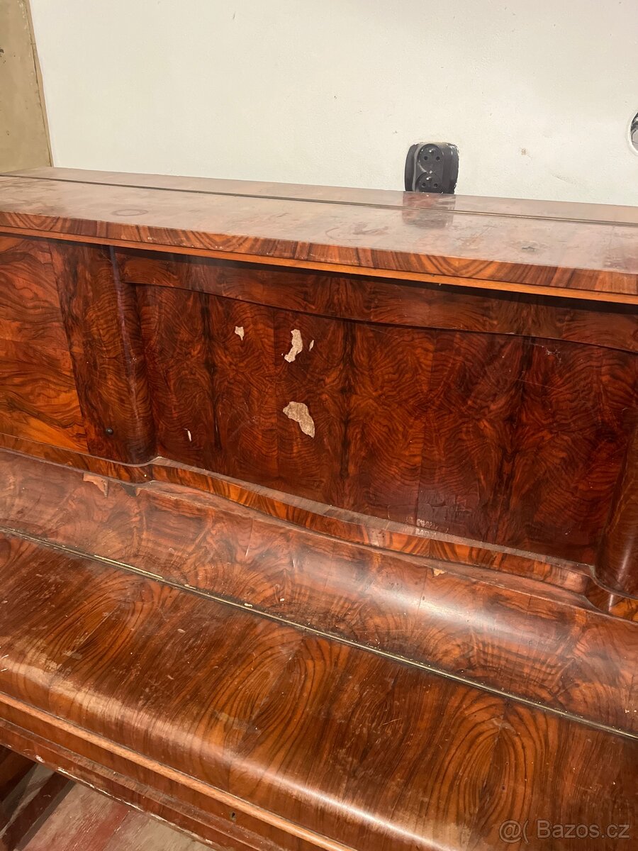 Pianino Leo Weber, Saaz (Č.S.R.) - 2