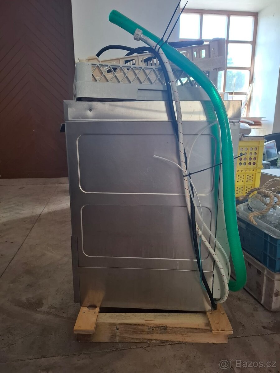 Myčka nádobí REDFOX - 2