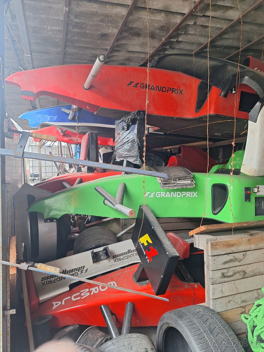 Prodám trenažér F1 formule - 2
