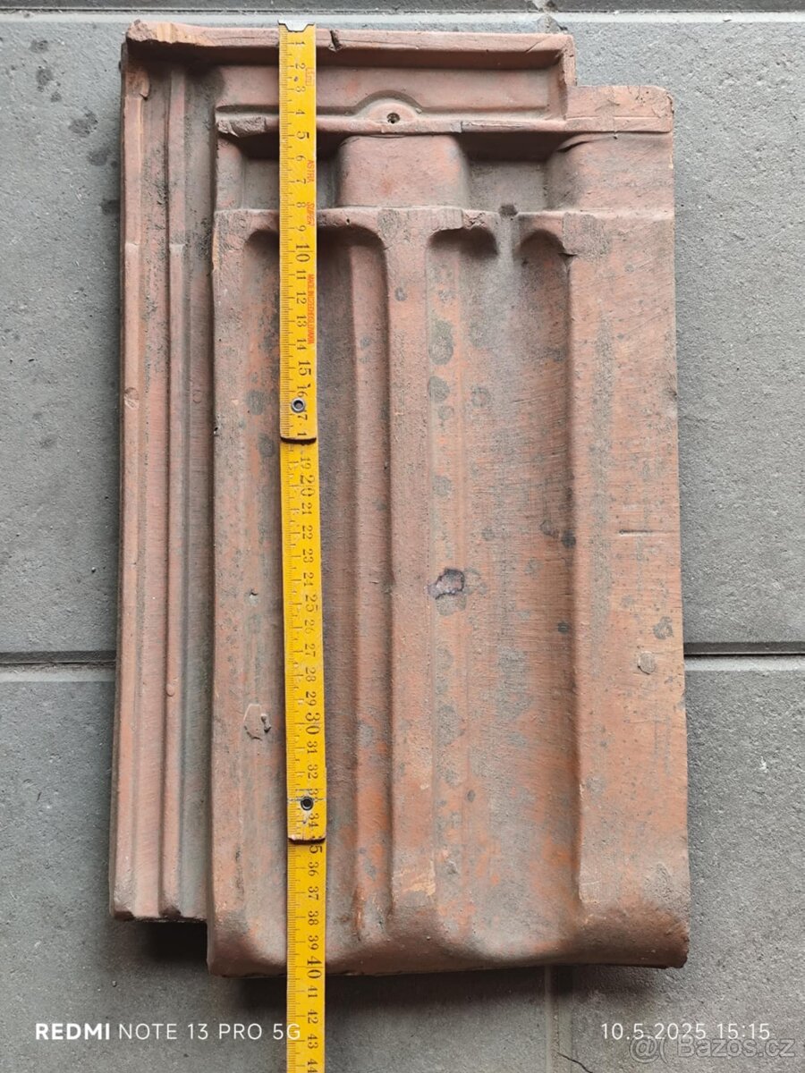 Brněnka střešní taška - 2