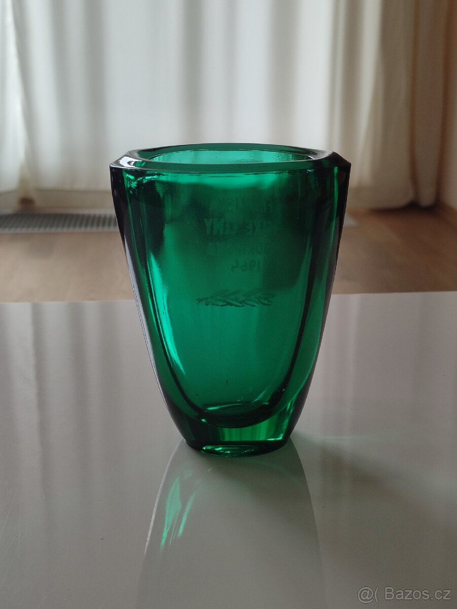 Váza, V. Hanuš - 2