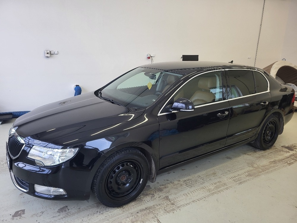Škoda Superb 2.0 TDI Elegance,2012,DSG - 2