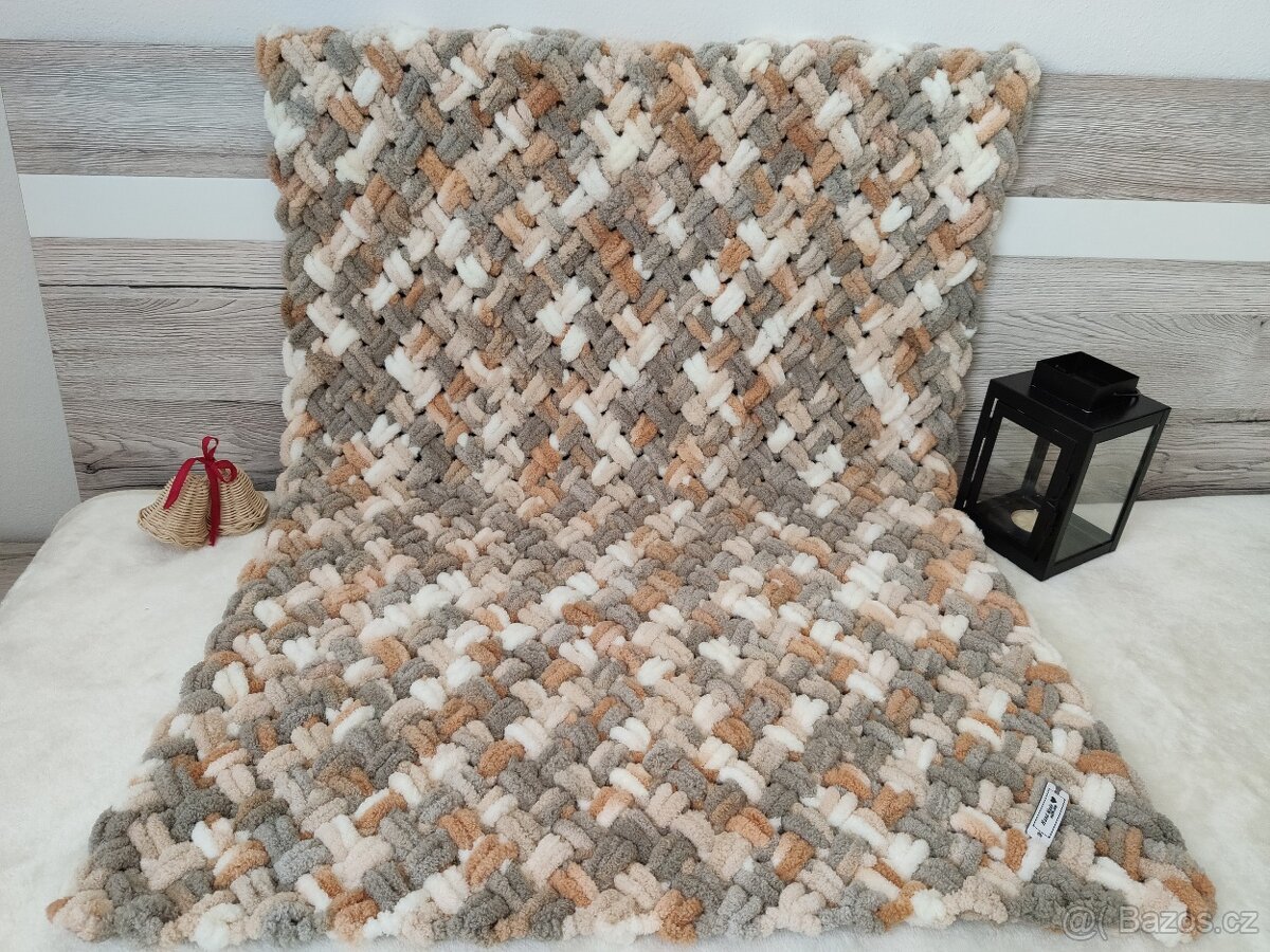 Pletená dětská deka hnědá mix - 2