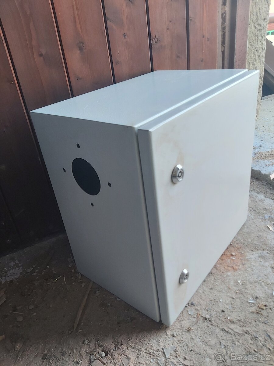 Rozvadec 400x400x270 - 2