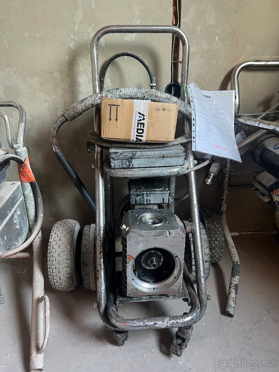 Vysokotlaký stříkací stroj Graco Storch - 2