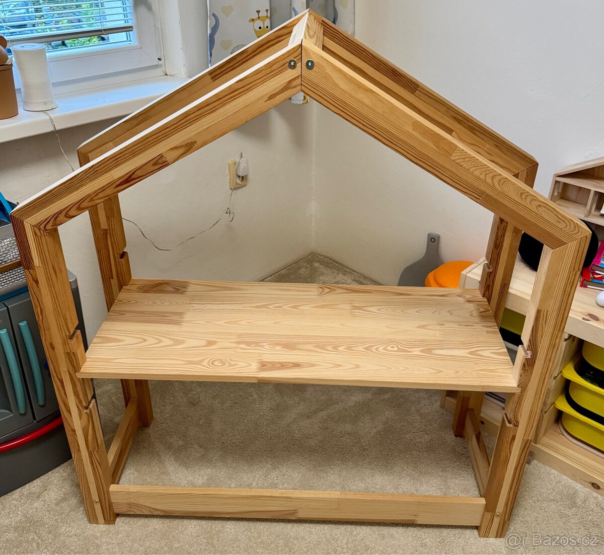 Dřevěný stůl STOLLY ze dřeva - 2