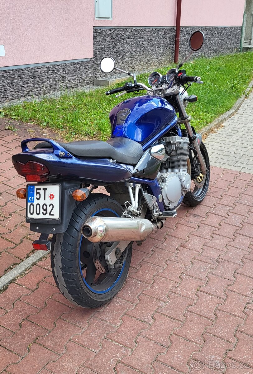 Suzuki gsf 600 bandit - 2