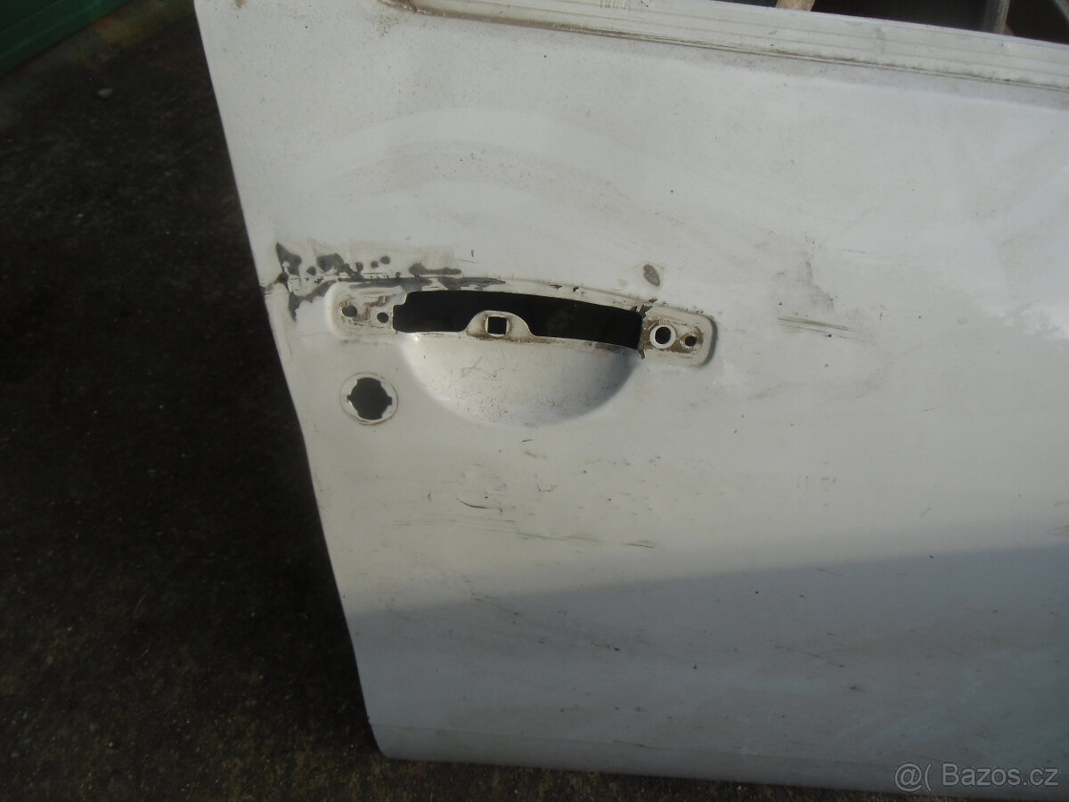 dacia dveřé - 2