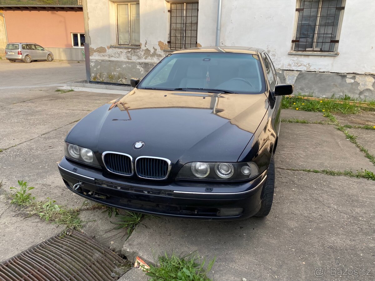 Bmw e39 528i individual - 2