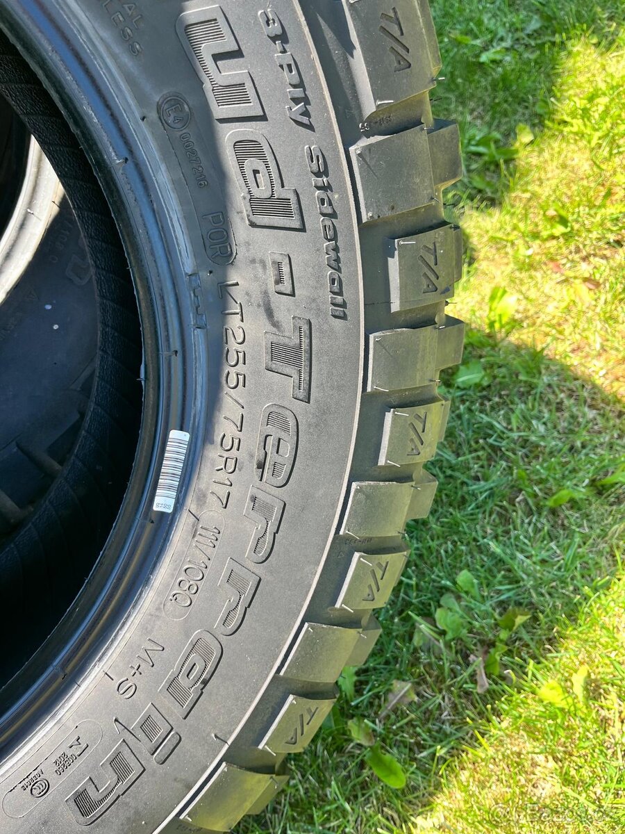 Jeep Wrangler Rubicon – Pneu a nárazník - 2