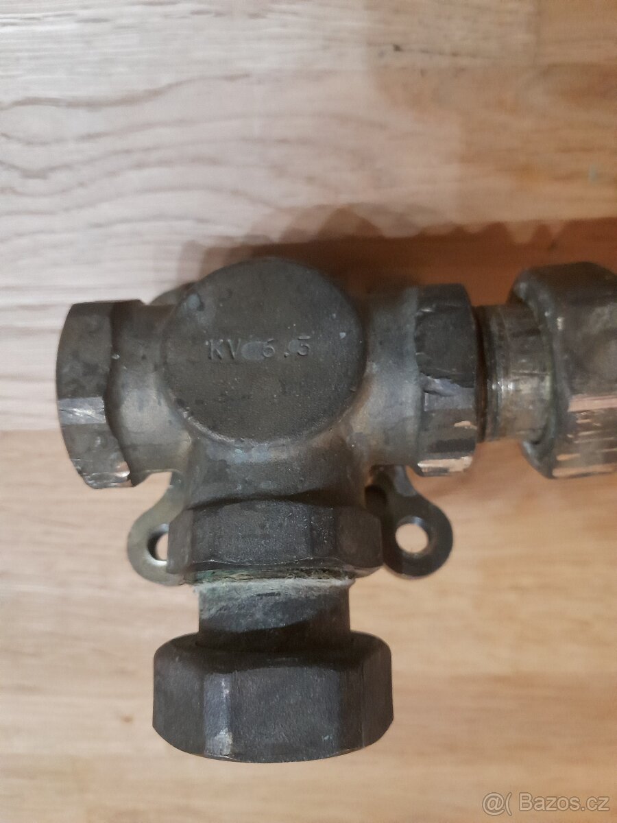 Trojcestný směšovací ventil ESBE 3/4" - 2