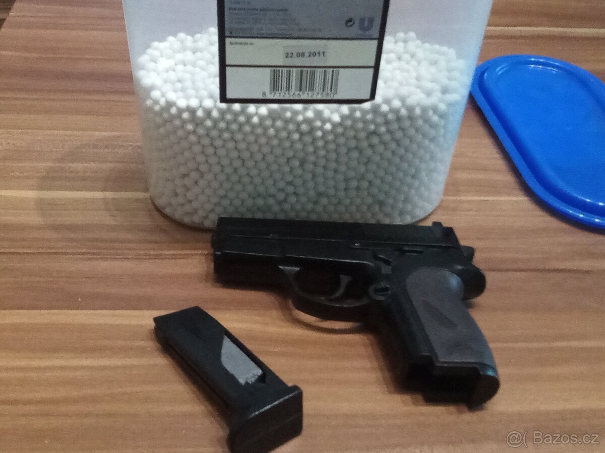 DETSKA KULICKOVA PISTOL - 2