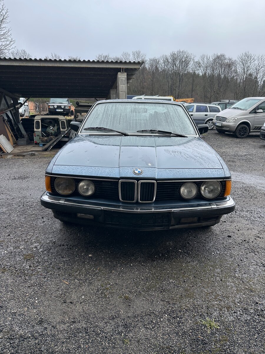 Bmw 728i, E23 - 2
