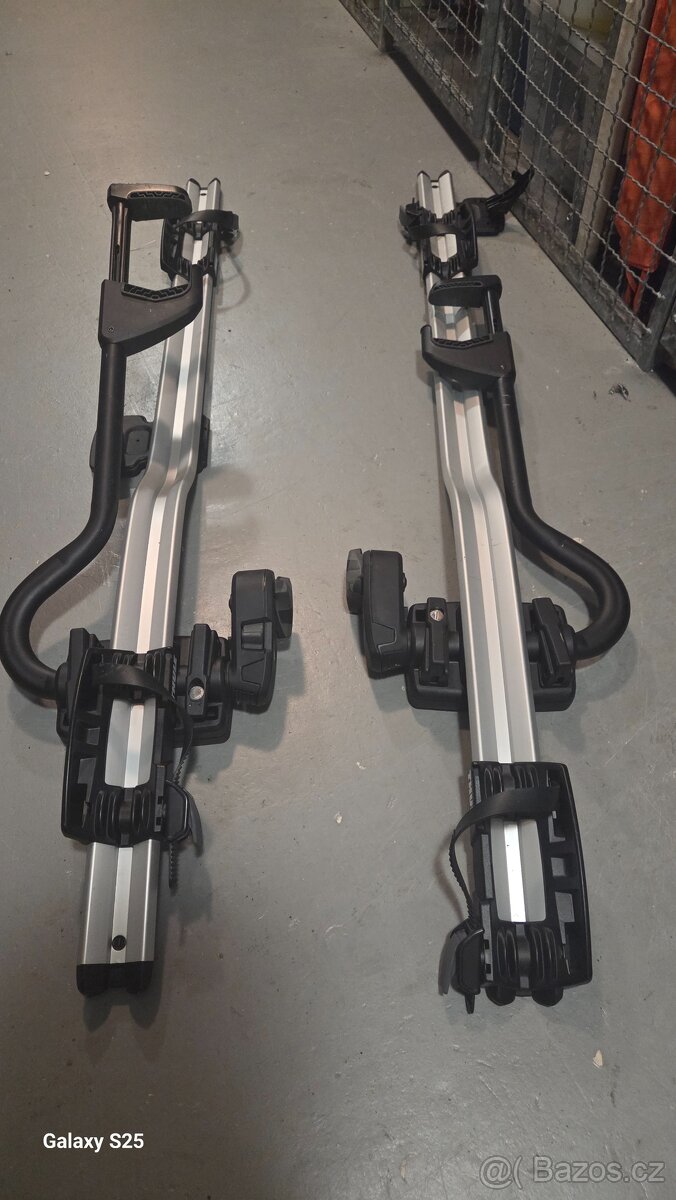 Thule 598, 591 - 2