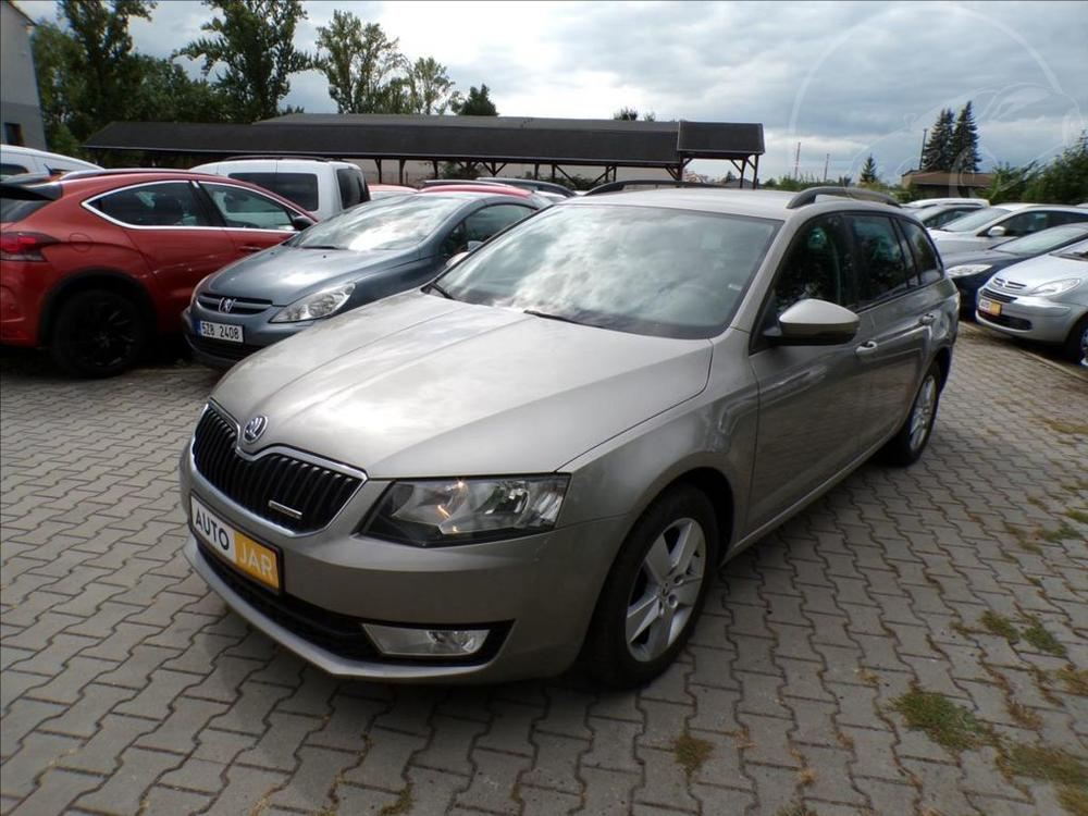 Škoda Octavia 1,6 TDI GREENLINE - 2