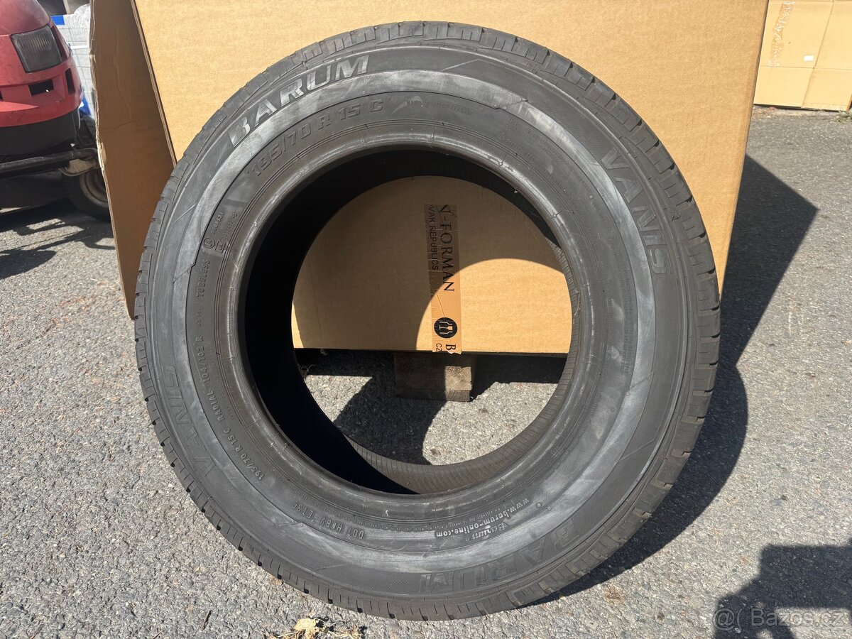 Barum Vanis 195/70 R15 - 2