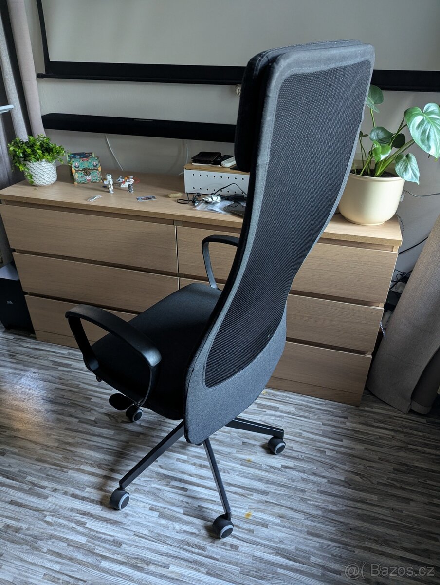 Kancelářská židle Ikea Markus - tmavě šedá - 2