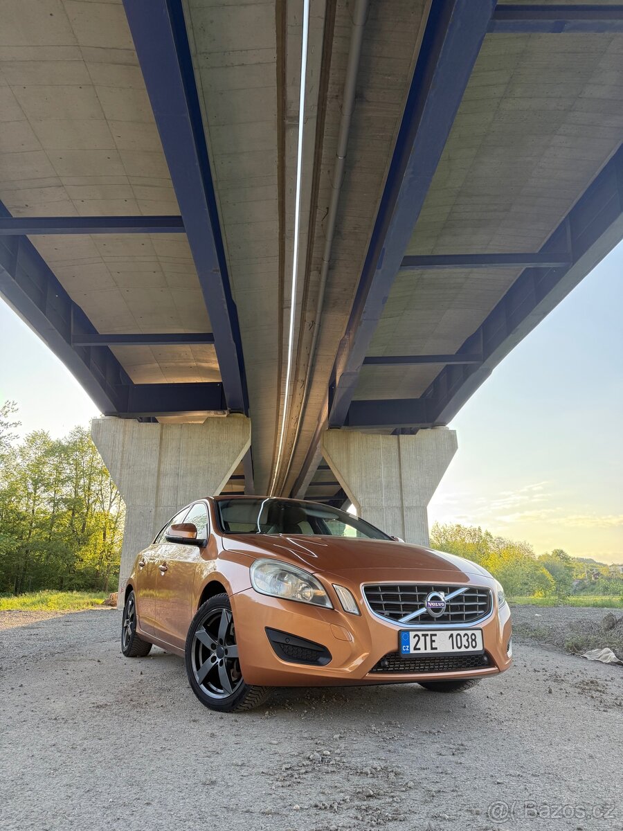 Volvo S60 2.0T 149kw - 2