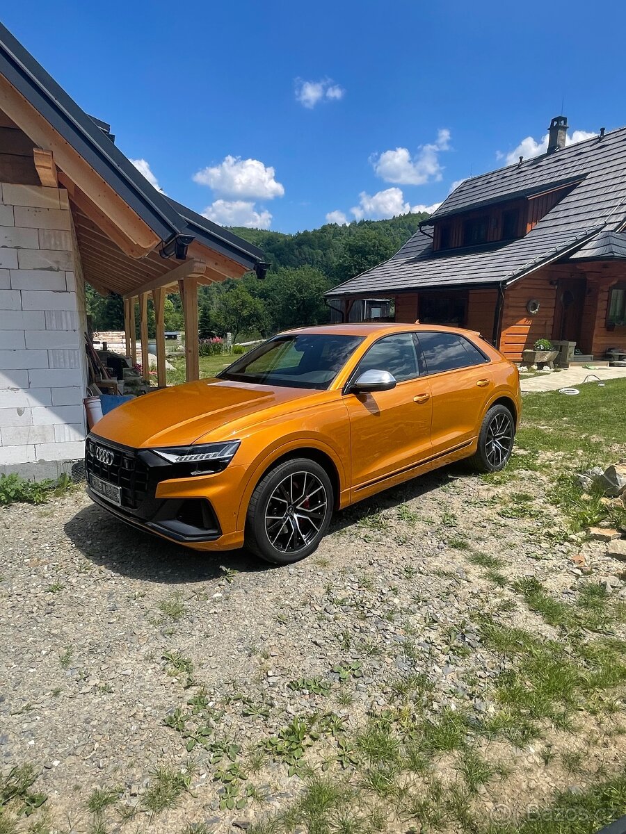 Audi SQ8 - 2