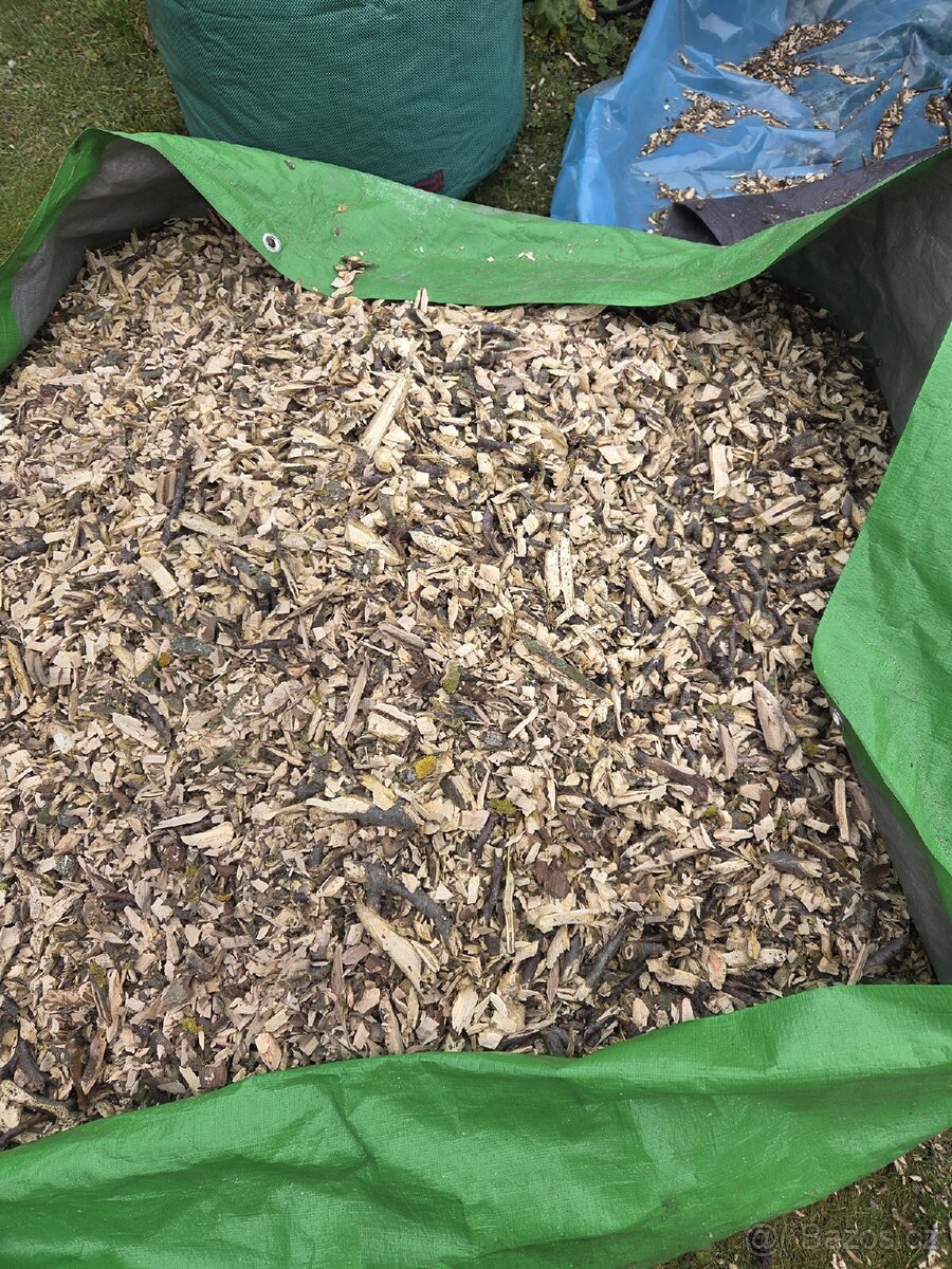 Štěpkování dřevní hmoty - 2