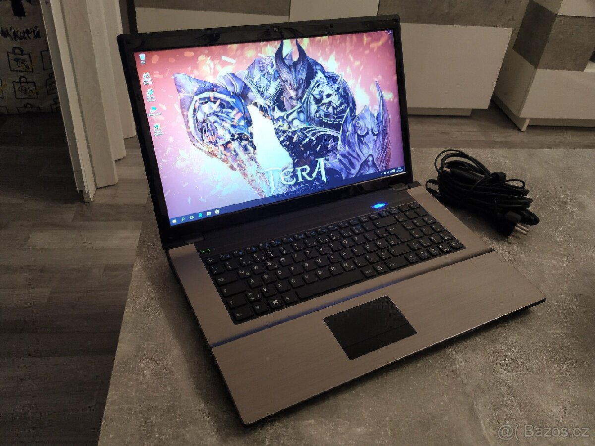 Terra Mobile 1712-Clevo W24xCz - 2