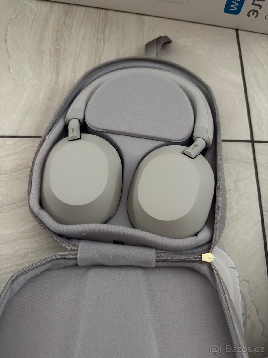 Sluchátka Sony WH-1000XM5 - 2