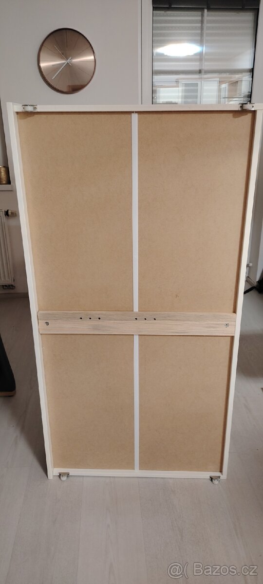 REZERVACE Šuplík pod postel - 2