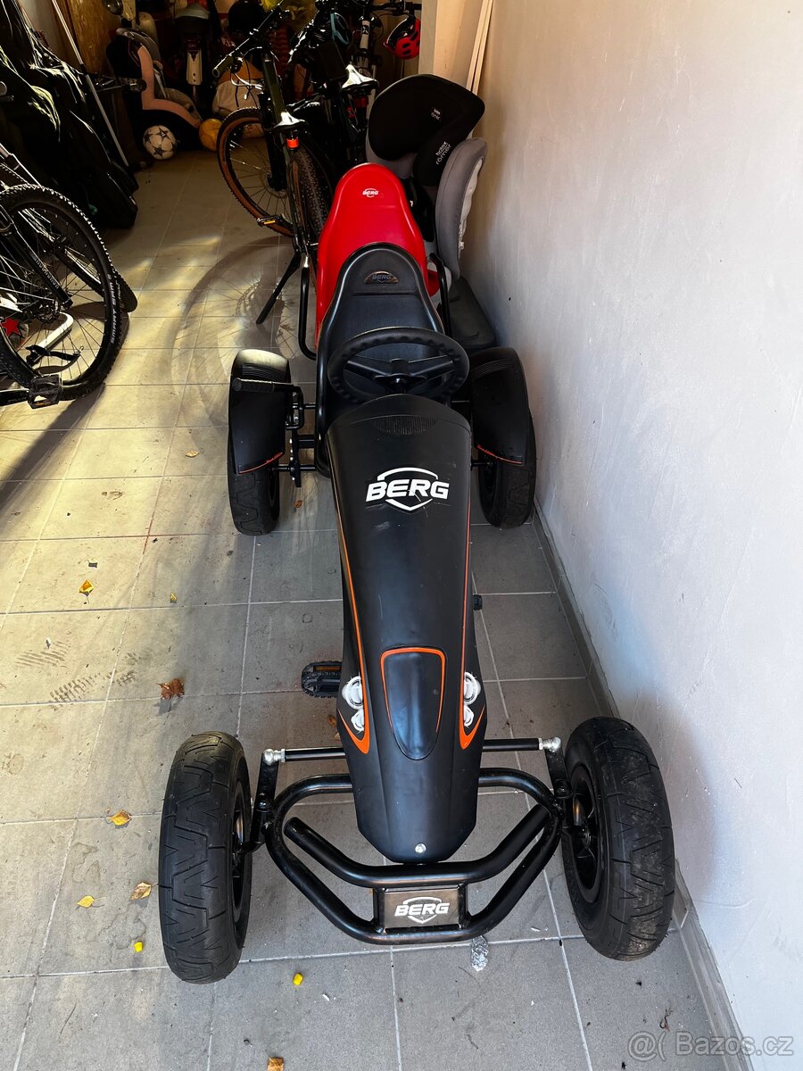 Berg šlapací motokára - 2