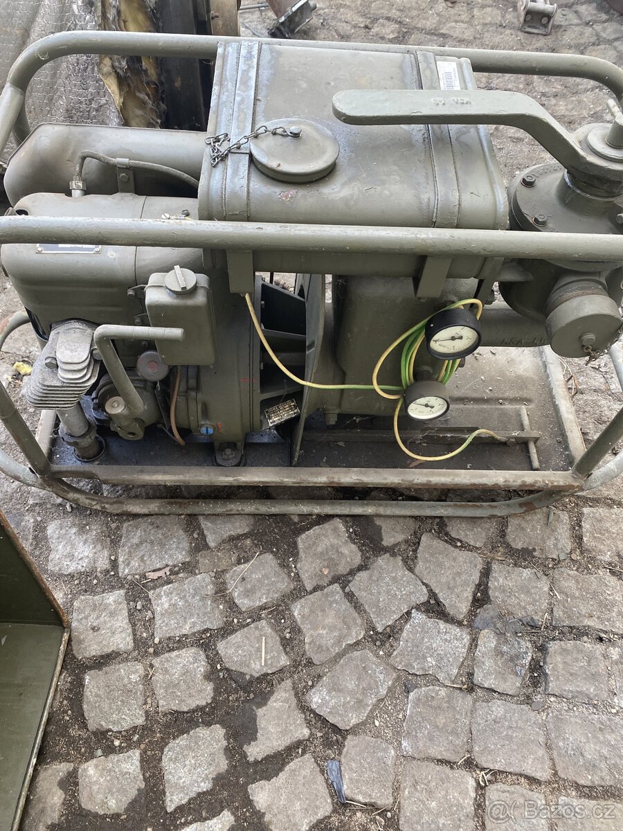 Vojenské čerpadlo PHM - 2